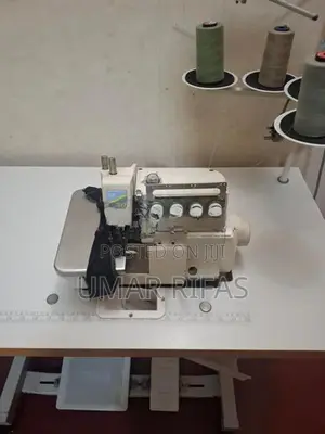 Four Thread Over Lock Sewing Machine