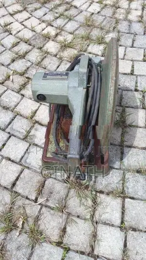 Hitachi Metal Cutting Saw