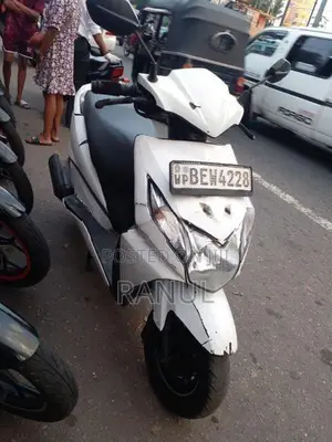 Honda Dio 2017