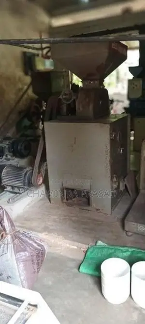 වී මෝලක්