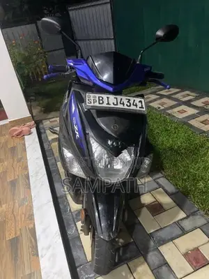 Yamaha RayZR 2019