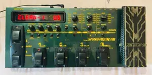 Zoom GFX-8 Guitar Pedal (Used)