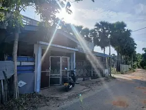 House with Shop for Sale Batticaloa