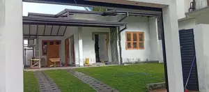 10 Perch Brand New Single Storey House for sale in Athurugiriya