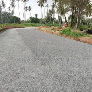 කුරුණෑගල පැල්ලන්දෙණිය හන්දියෙන්ම ඉඩමක්