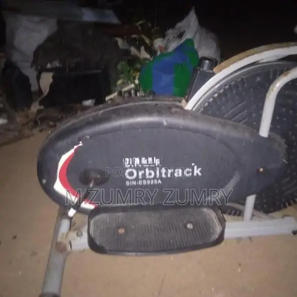Orbitrek Exercises Machine