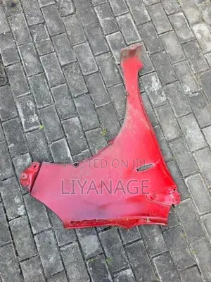 Daihatsu Mira LA300 fender L