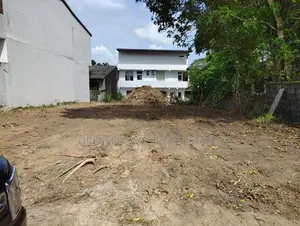 Valuable Residential Land for Sale – Athurugiriya Lake Terrace