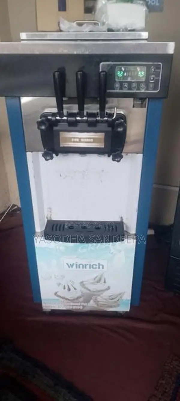 Commercial Soft Ice Cream Machine