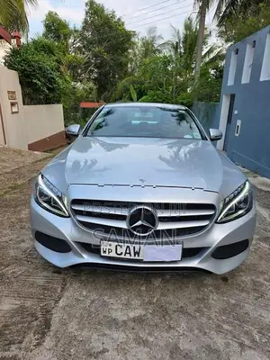 Mercedes Benz C200 2016