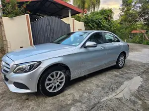 Mercedes Benz C200 2016