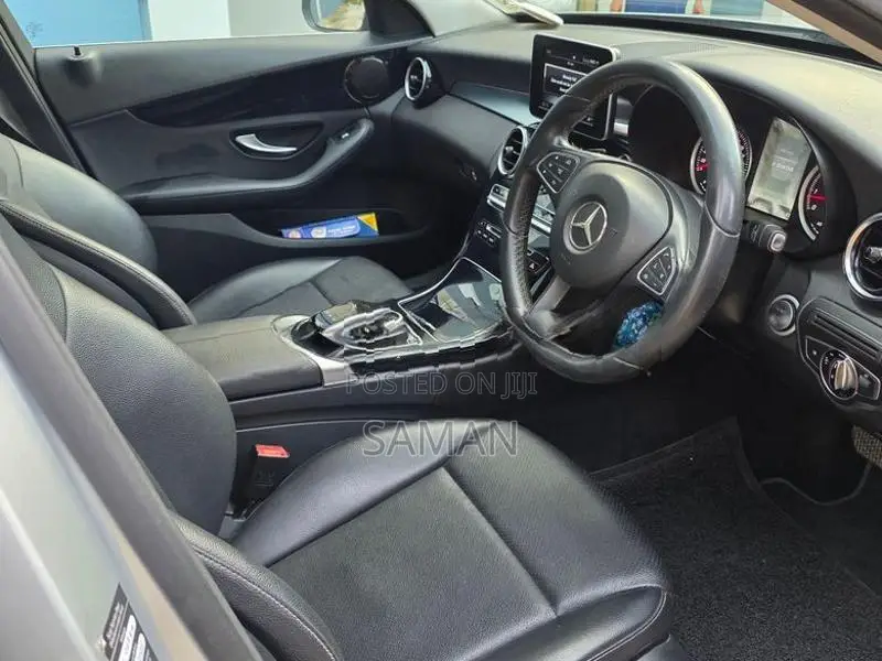 Mercedes Benz C200 2016