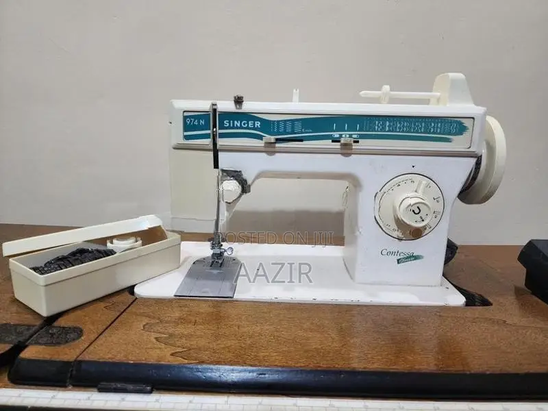 Singer Contessa 974N