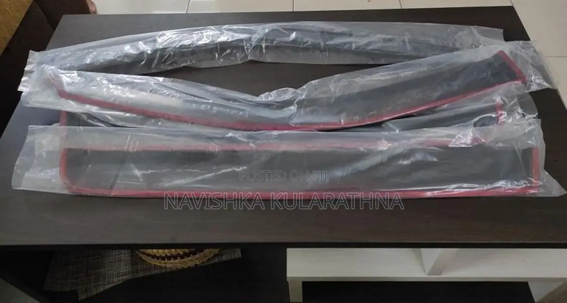 Alto 800 Brand New Door Visor Set