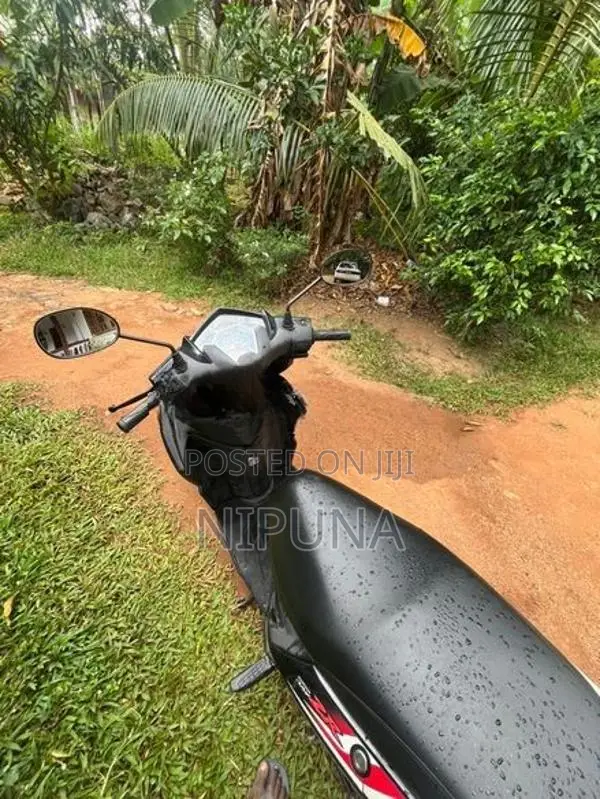 Yamaha RayZR 2017