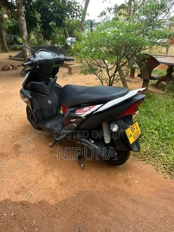 Yamaha RayZR 2017