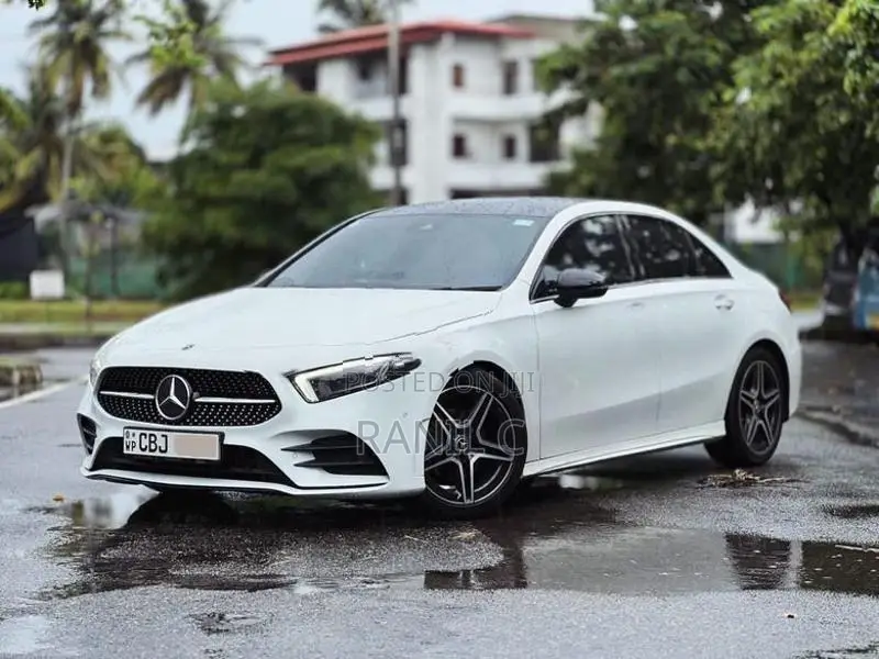 Mercedes Benz A180 AMG Line 2019
