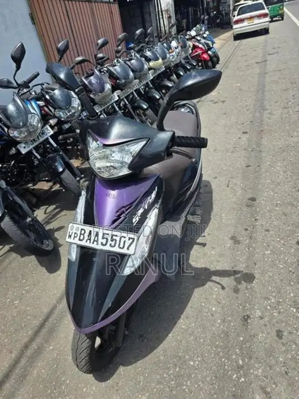 TVS Streak 2013