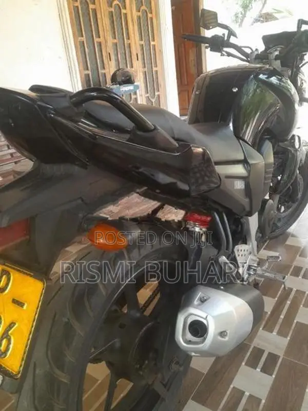 Yamaha FZS V1 2010