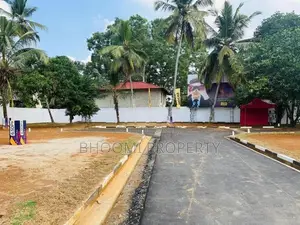 මාලබේ නගරයට අතේ දුරින් නේවාසික බිම්කොටස්