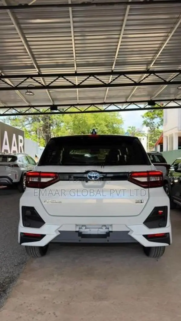 Toyota Raize 1 2L HYBRID 2025