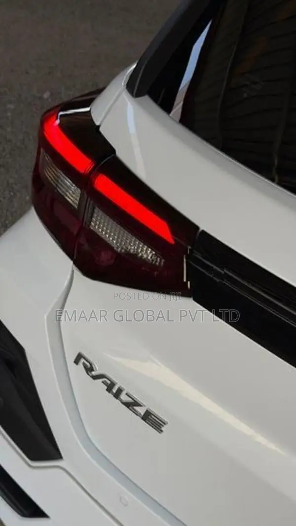 Toyota Raize 1 2L HYBRID 2025