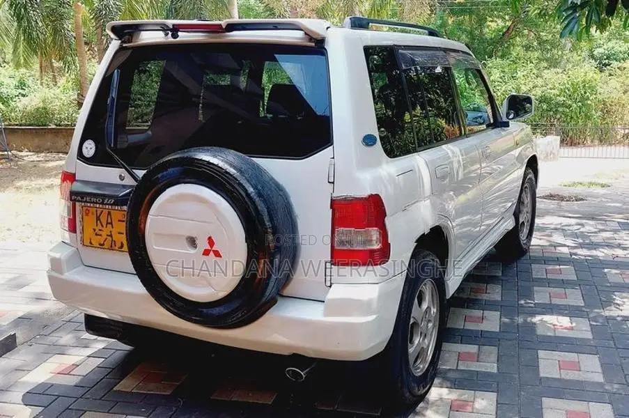 Mitsubishi Pajero 1999