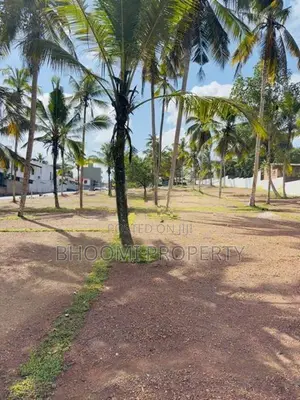 හොරණ කොලඹ ප්‍රධාන පාරට අතේ දුරින් නේවාසික බිම්කොටස් විකිණීමට