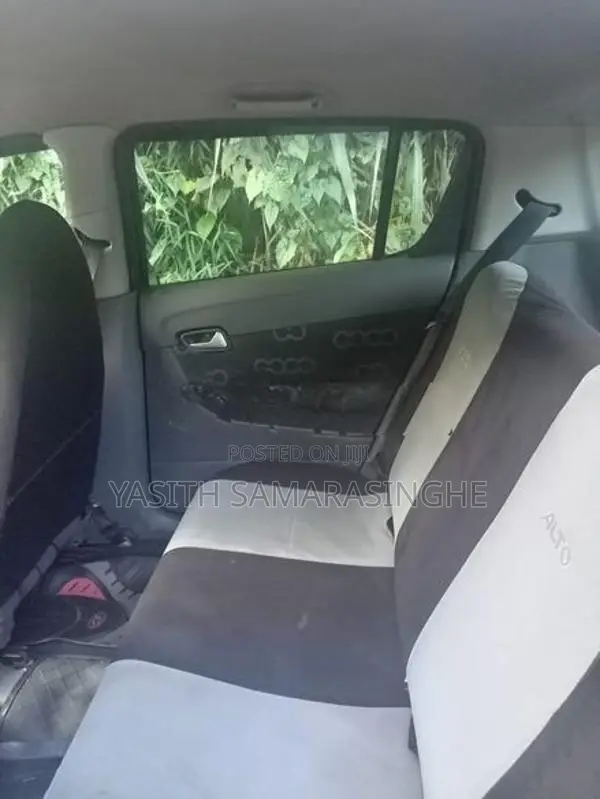 Suzuki Alto 2015