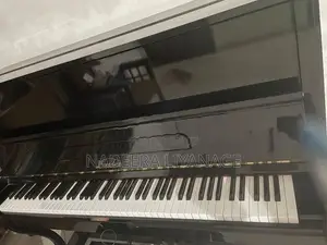 Piano Dresden used