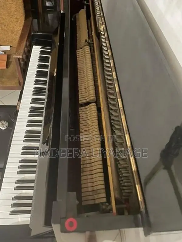 Piano Dresden used