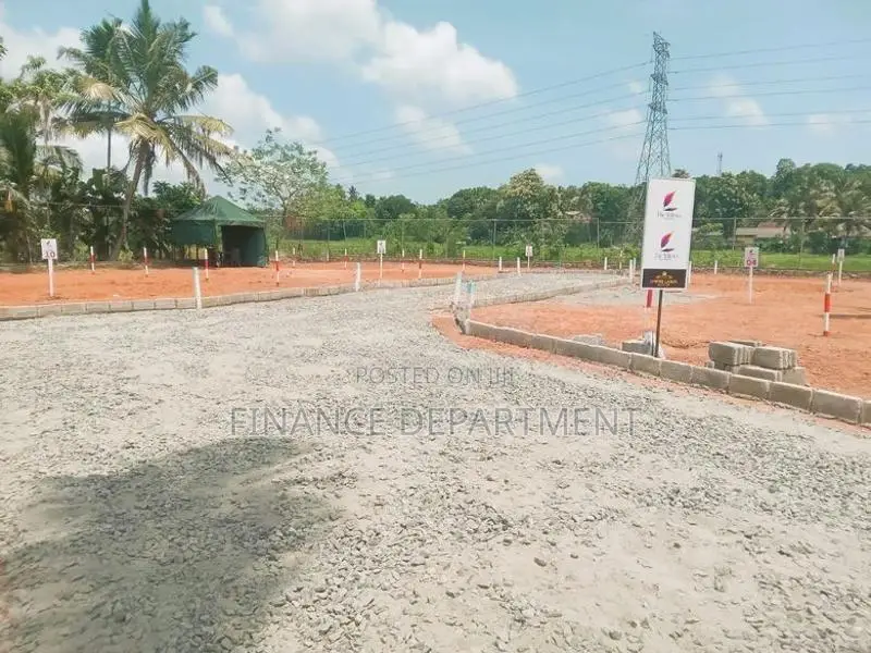 කඳන ගනේමුල්ල පාර අගනා නේවාසික බිම් කොටස් වැදගත් පරිසරයක