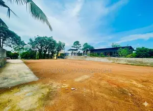 Land for sale in Thalawathugoda