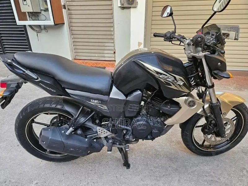 Yamaha FZS V1 2012