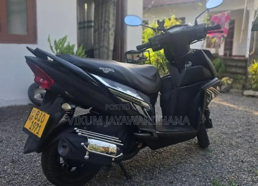 Yamaha RayZR 2020