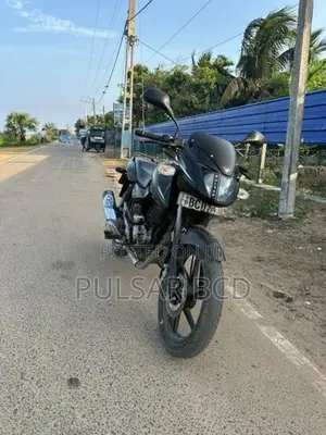 Bajaj Pulsar 150 2015