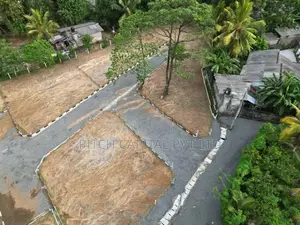 Colombo - Galagedara Land හයිලෙවල් පාරට ඇවිදින දුරින් බිම්කොටස්