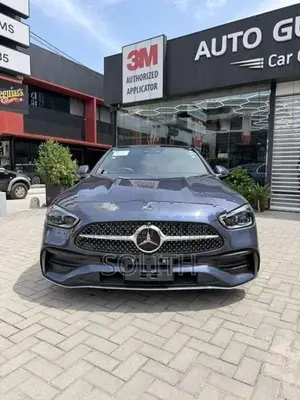 Mercedes Benz C200 2024