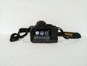 Nikon D5300 Full Set