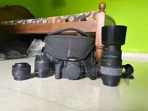 Canon EOS 200D DSLR