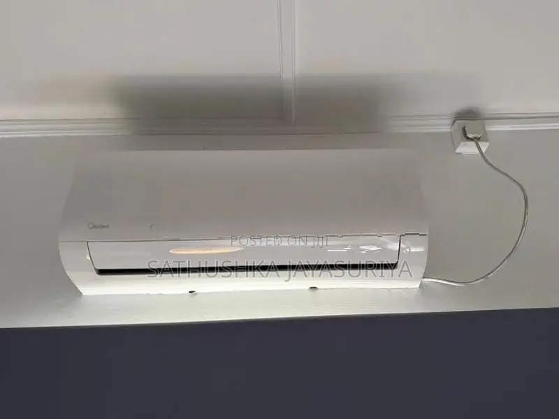 Midea AC Non Inverter 12000BTU