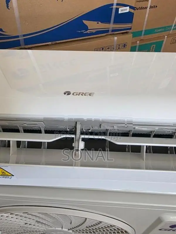GREE 9000BTU Non-Inverter Air Conditioner Cosmo Series