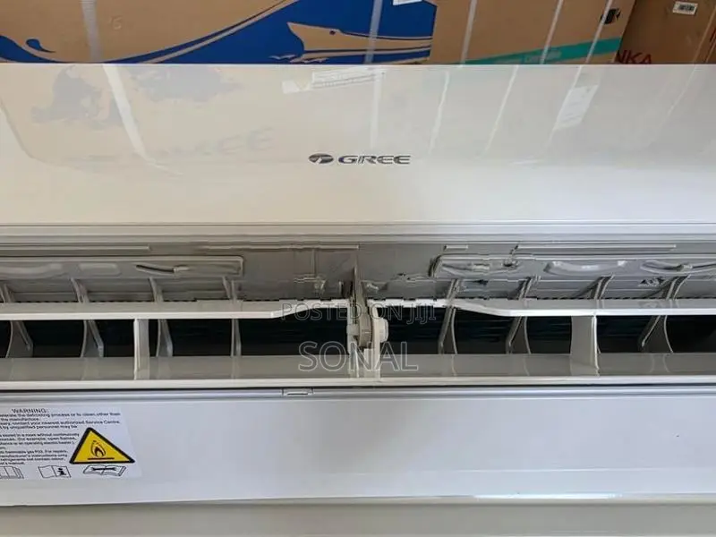 GREE 9000BTU Non-Inverter Air Conditioner Cosmo Series