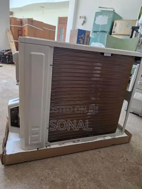 GREE 9000BTU Non-Inverter Air Conditioner Cosmo Series