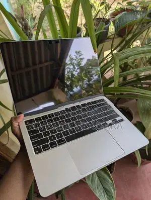 Apple Macbook Air m2