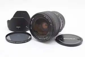 Nikon 28-70 F2.8 DSLR Lens