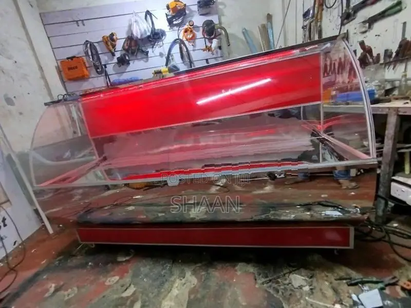 කුකුල් මස් සහ මාළු ශීතකරන. Chicken & Fish Display Coolers