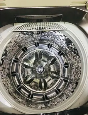 LG, 11KG,FULLY AUTOMATIC WASHING MACHINE INVERTER DIRECT DRIVE MOTOR.