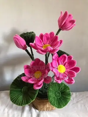Hand Made Pipe Cleaner Flower Vase