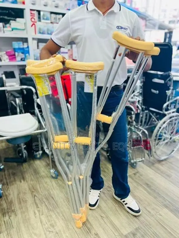 Under Arm Walking Crutch
